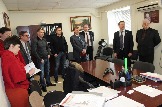 Представители Думы г.о.Тольятти слушают информацию об истории создания производства технических средств реабилитации инвалидов