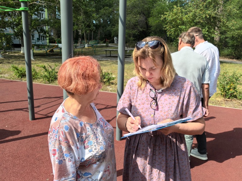 Жительница озвучила свои предложения по озеленению территории вокруг и не только. 