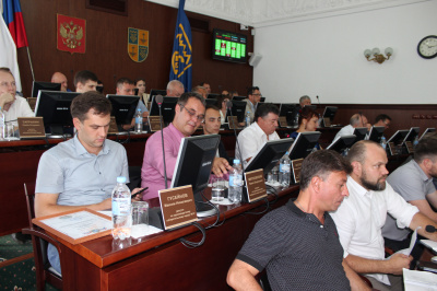 Депутаты обсудили проекты Тольятти, реализуемые при участии «Фонда развития моногородов»