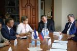 Тольяттинские парламентарии встретились с депутатом Госдумы РФ Леонидом Симановским