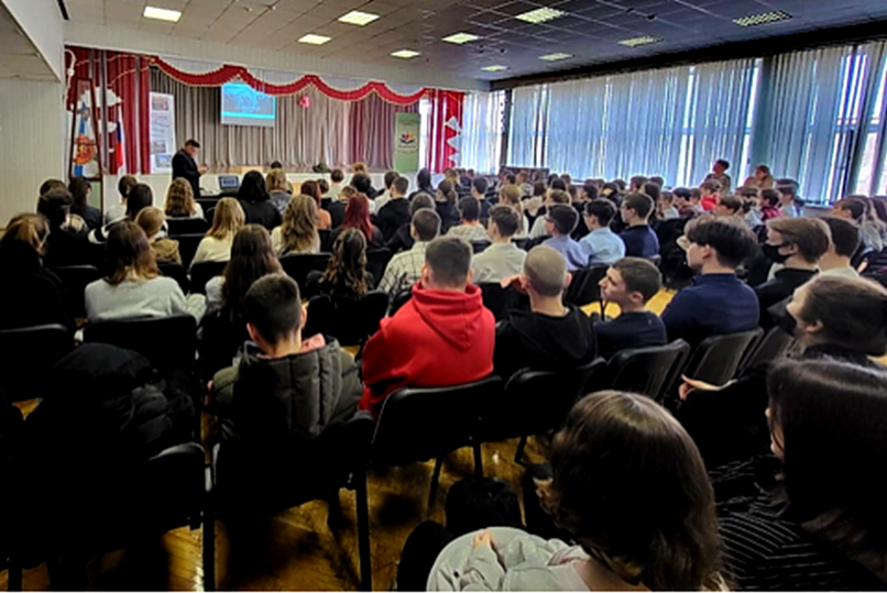 Встречу на тему «Россия против нацизма» провели в школе №18 г.о. Тольятти 4 апреля 2023 года.
