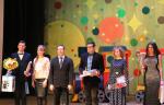 Дмитрий Микель вручил награду на церемонии, посвященной лучшим педагогам Тольятти  