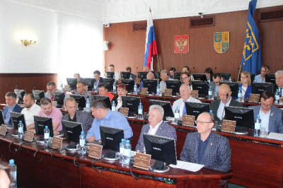 Депутаты указали на формальный подход при составлении проекта муниципальной программы
