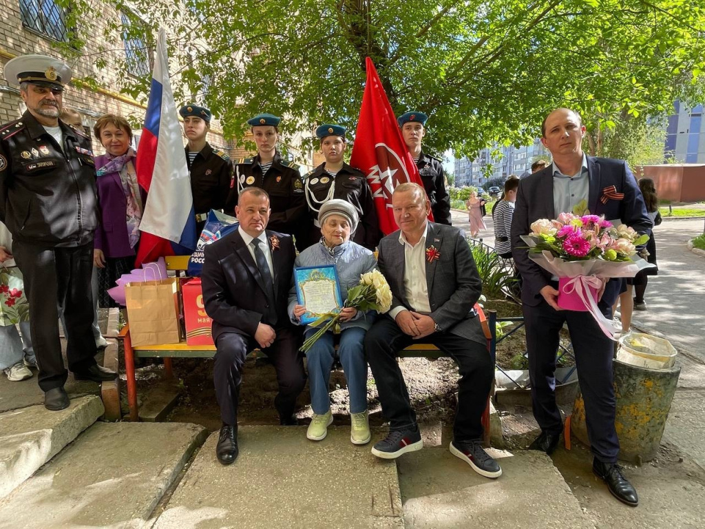 ZXSnujfvFzI.jpg ZXSnujfvFzI.jpg